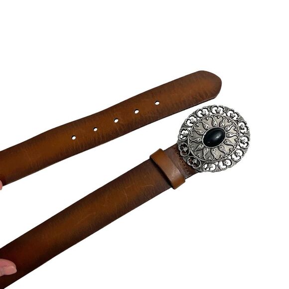 Wilsons Leather silver tone oval buckle stone belt Size M boho statement western - Picture 3 of 8